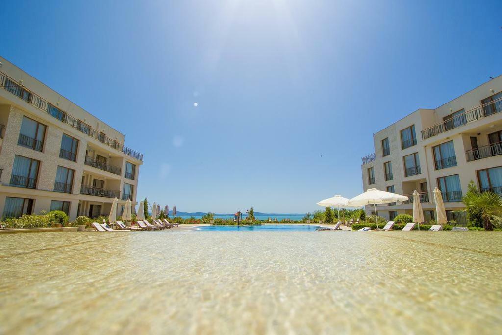 Studio In Diamond Beach Burgas Esterno foto